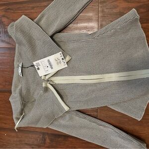 Gray Zippered Women's Sweater